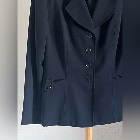 Classic Black Women's Blazer size 10 - Picture 6 of 6